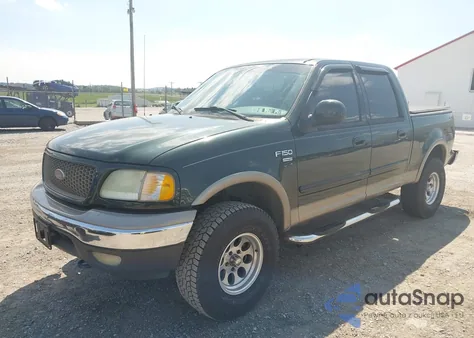 2002 Ford F-150 Lariat/Xlt из США, поврежденный, VIN 1FTRW08L82KE39703